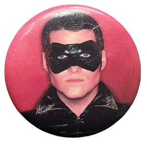 1995 Batman Forever Chris O'Donnell Robin Pin 1.75"